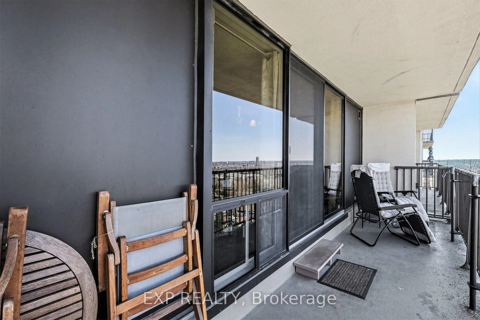 Photo 22 of Unit 1801, 665 Bathgate Drive, Ottawa, Carson Meadows — HOMEH