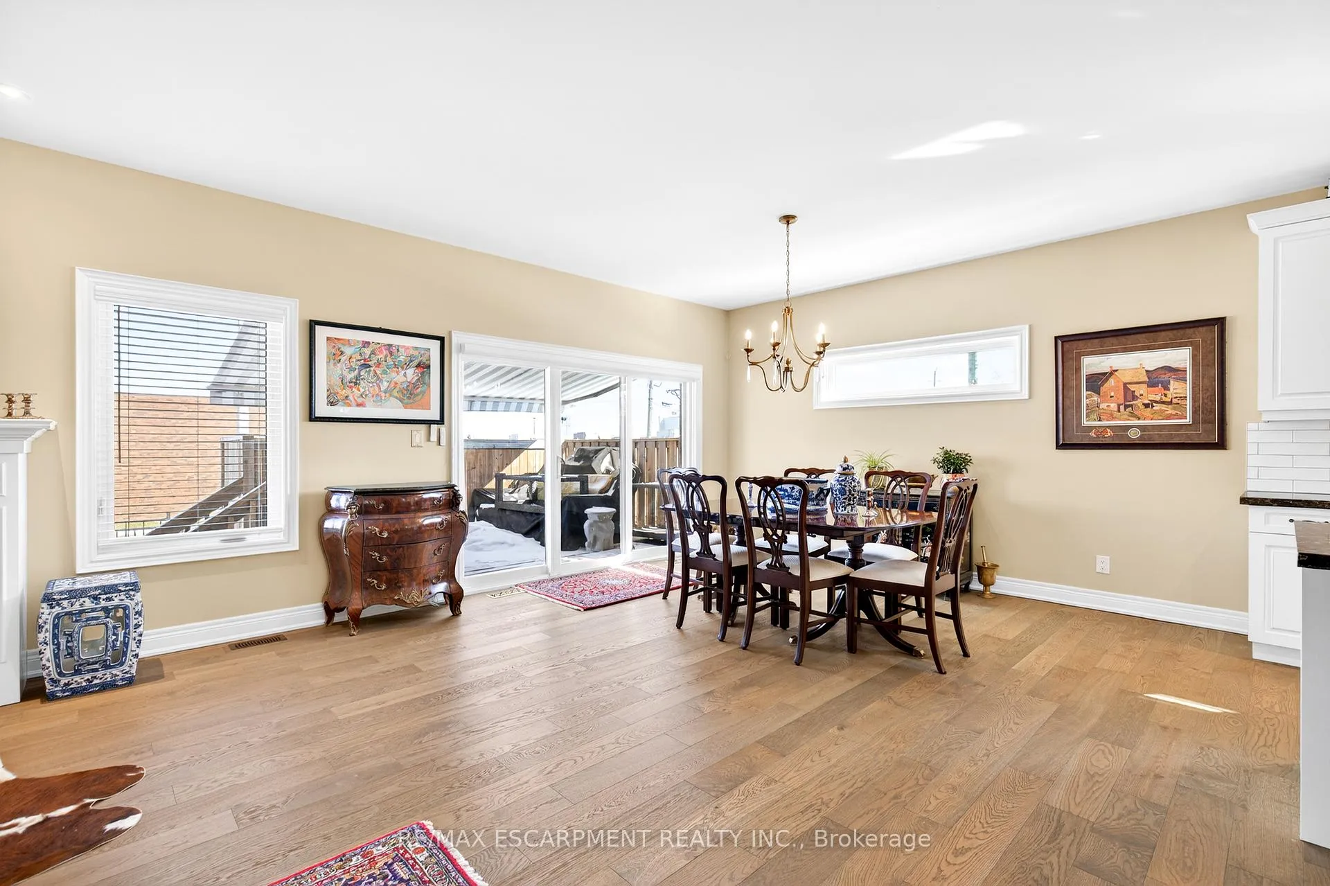 Photo 15 of Unit 4, 3757 St. Peter Avenue, Niagara Falls, Stamford — HOMEH