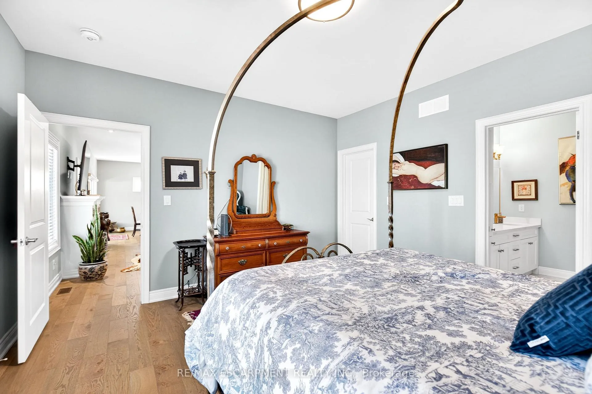 Photo 22 of Unit 4, 3757 St. Peter Avenue, Niagara Falls, Stamford — HOMEH