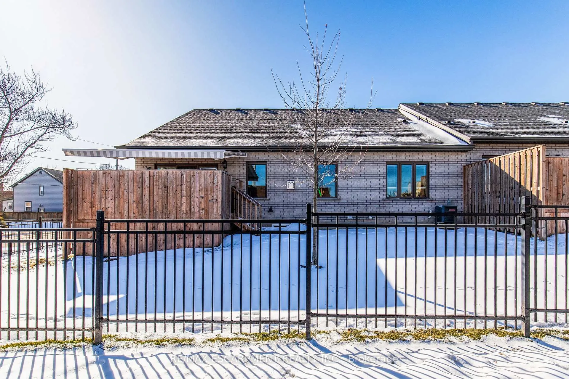 Photo 42 of Unit 4, 3757 St. Peter Avenue, Niagara Falls, Stamford — HOMEH
