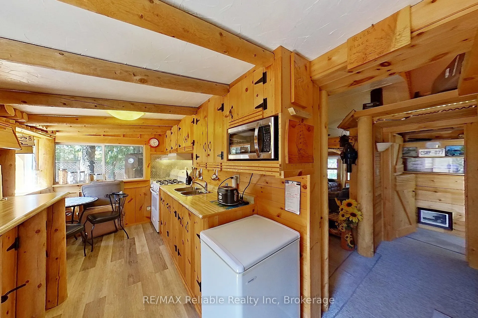 Photo 14 of 5 Hamilton Street, Bluewater, Bayfield — HOMEH