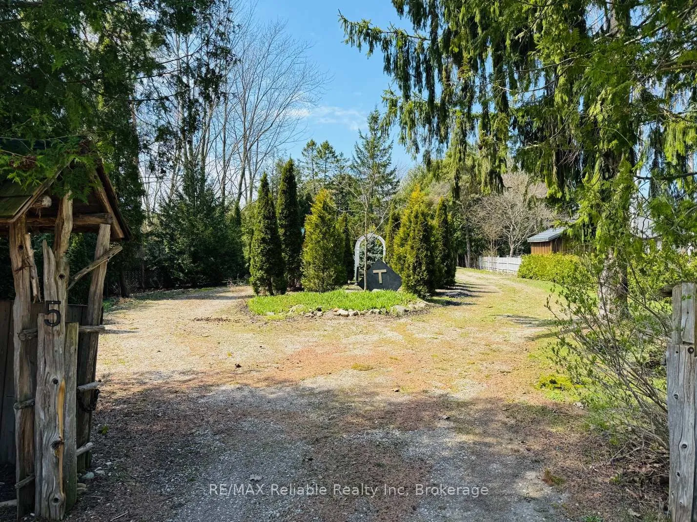 Photo 41 of 5 Hamilton Street, Bluewater, Bayfield — HOMEH