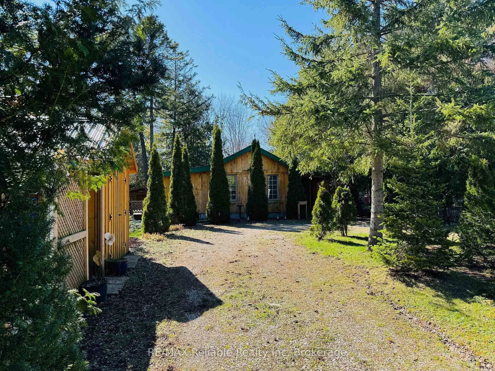 Photo 45 of 5 Hamilton Street, Bluewater, Bayfield — HOMEH
