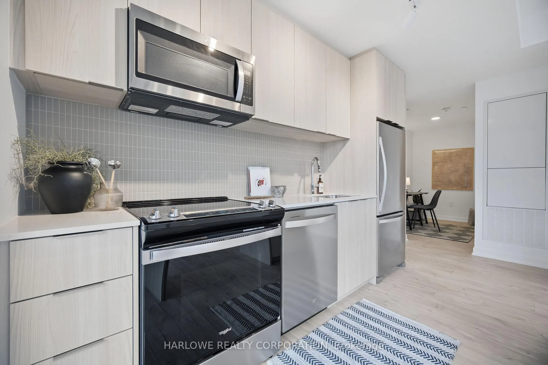 Photo 12 of Unit 705, 750 Whitlock Avenue, Milton, Cobban — HOMEH