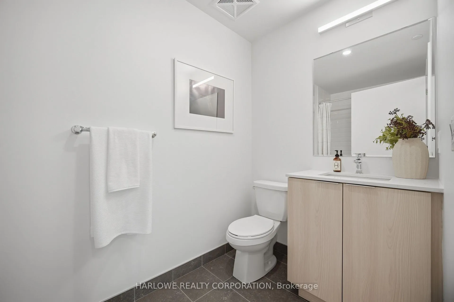 Photo 27 of Unit 705, 750 Whitlock Avenue, Milton, Cobban — HOMEH