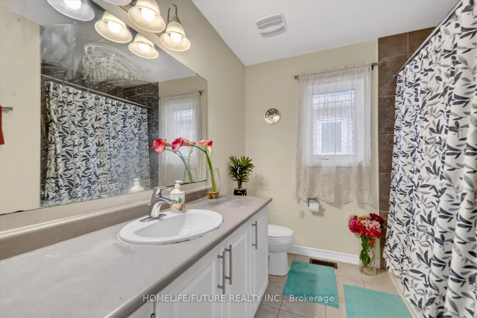 Photo 31 of Unit Main, 22 Moses Crescent, Clarington, Bowmanville — HOMEH