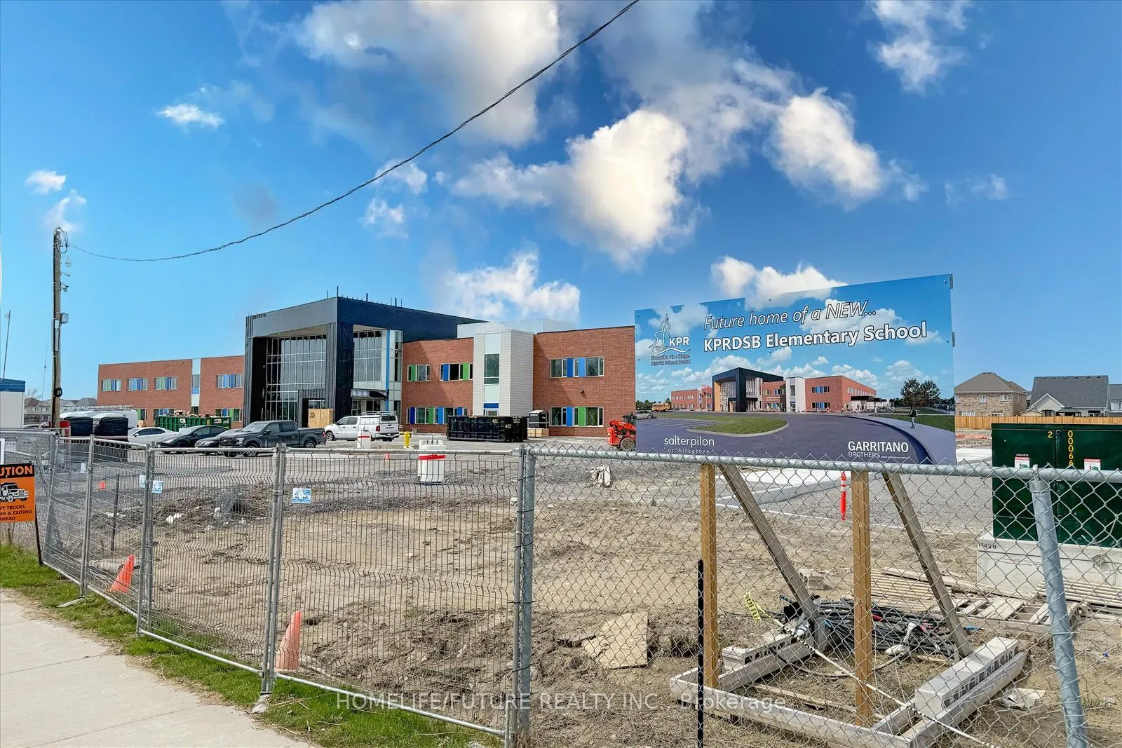 Photo 37 of Unit Main, 22 Moses Crescent, Clarington, Bowmanville — HOMEH