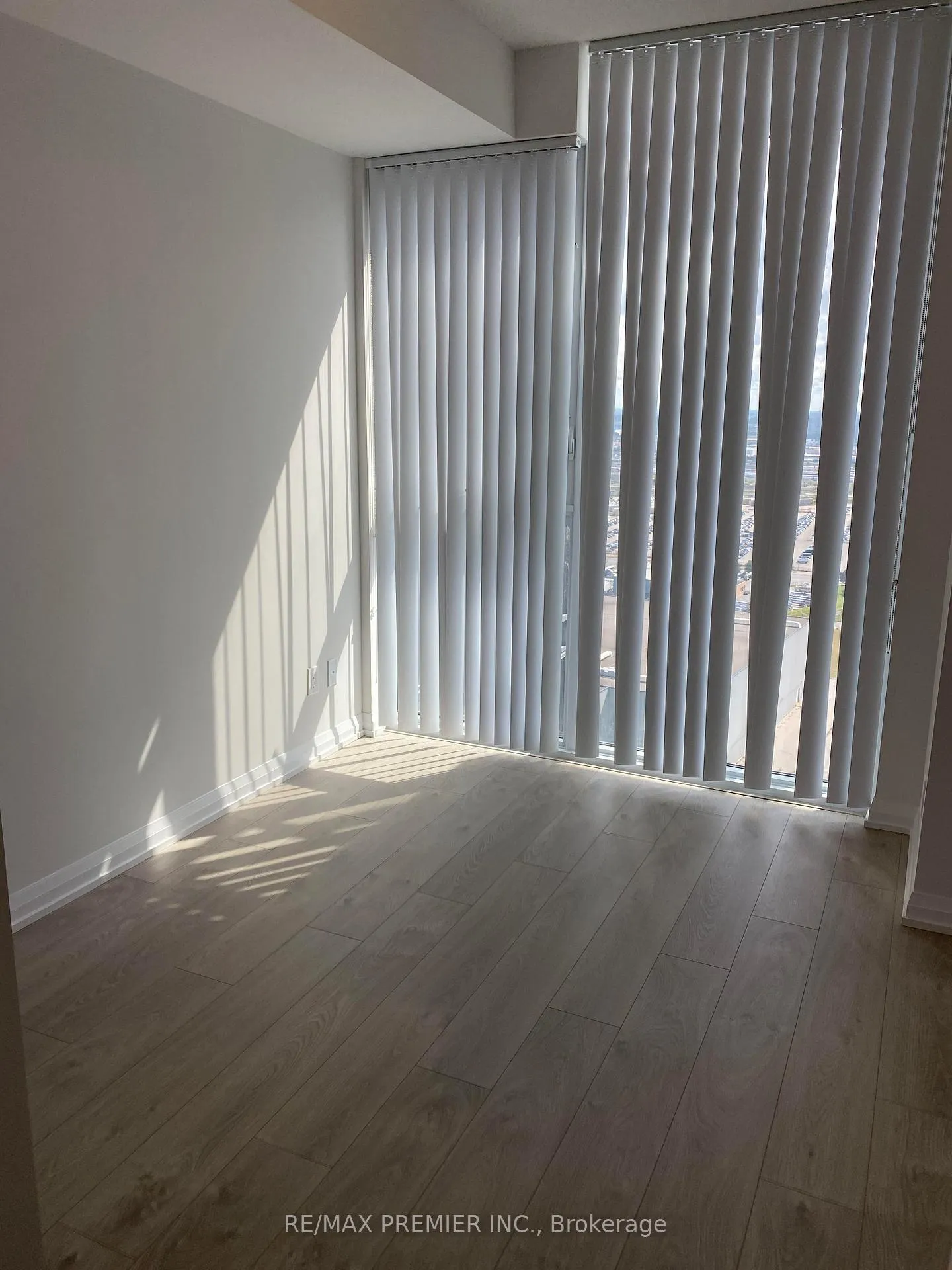 Photo 13 of Unit 3016, 7895 Jane Street, Vaughan, Concord — HOMEH