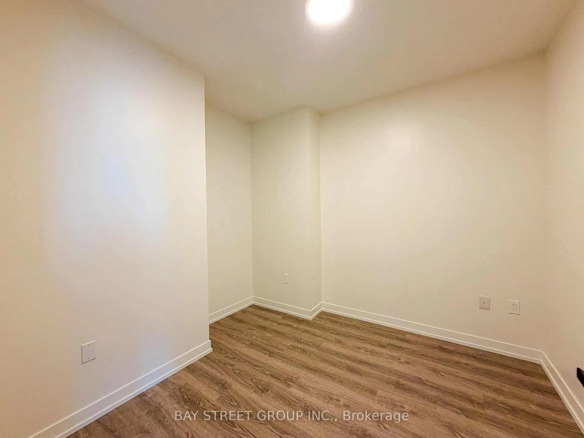 Photo 7 of Unit 1807, 195 Commerce Street, Vaughan, Vaughan Corporate Centre — HOMEH