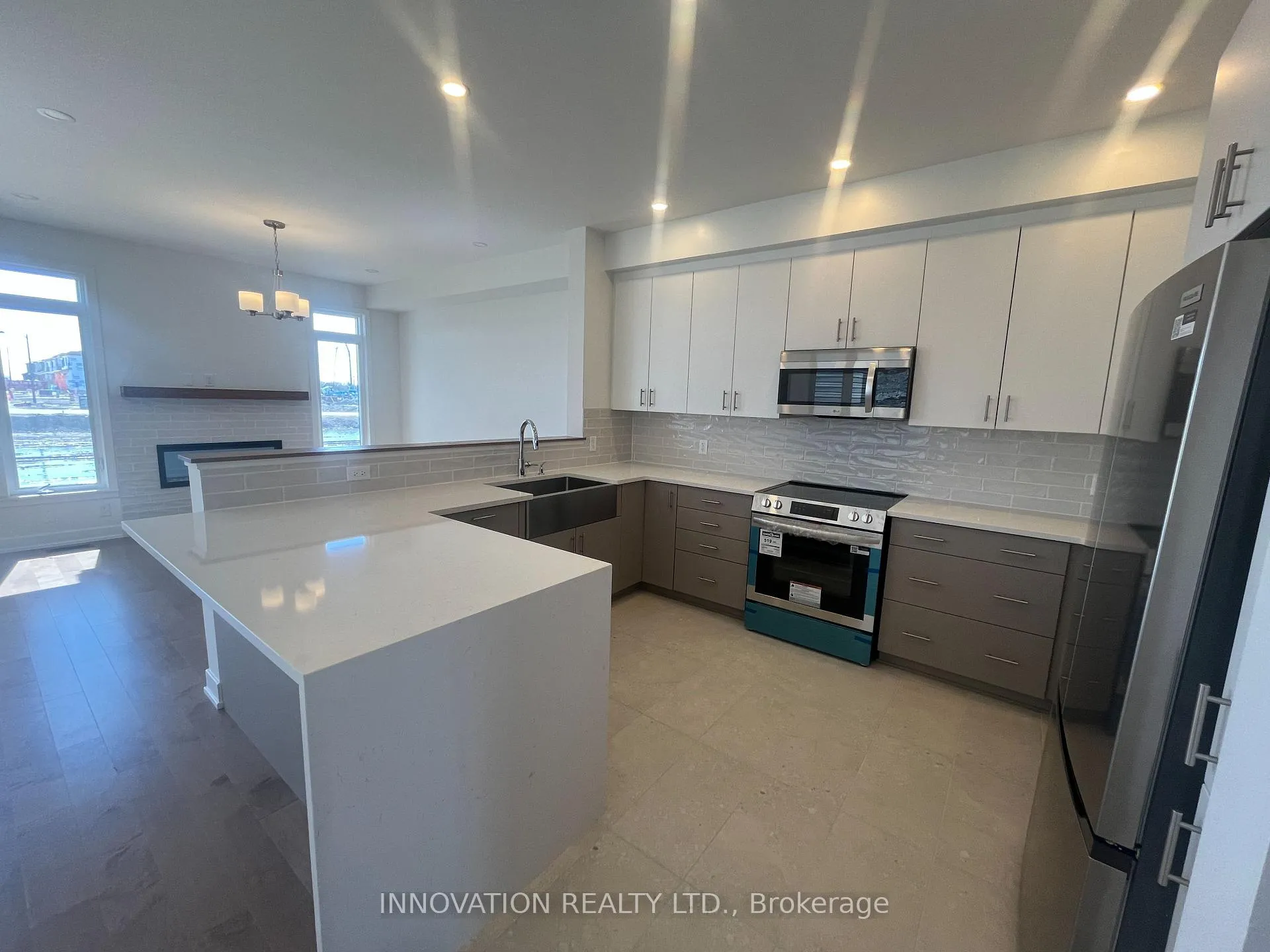 Photo 10 of 6044 David Weins Street, Ottawa, Stittsville (South) — HOMEH