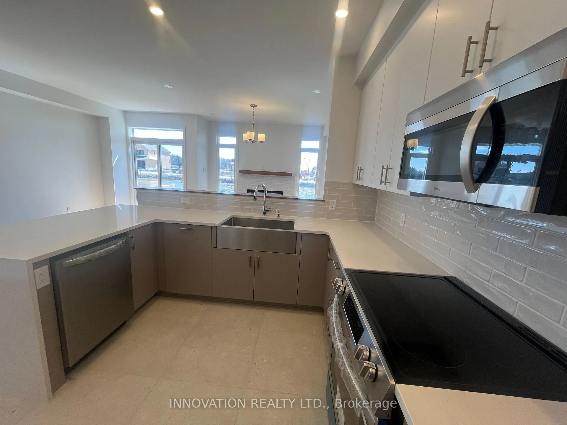 Photo 13 of 6044 David Weins Street, Ottawa, Stittsville (South) — HOMEH