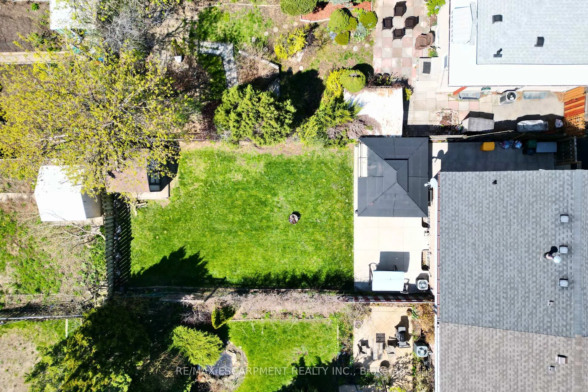 Photo 42 of 102 Berkindale Drive, Hamilton, Riverdale — HOMEH