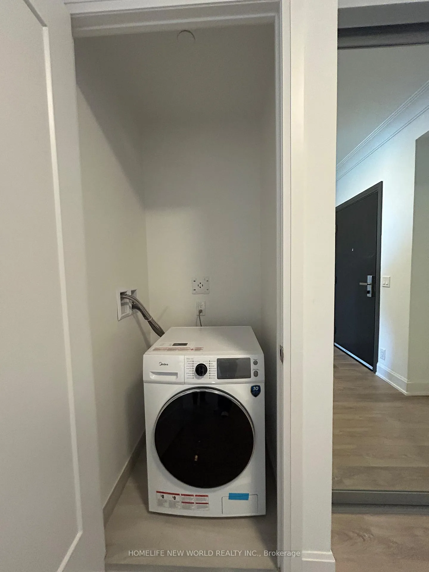 Photo 20 of Unit 1205, 38 Water Walk Drive, Markham, Unionville — HOMEH