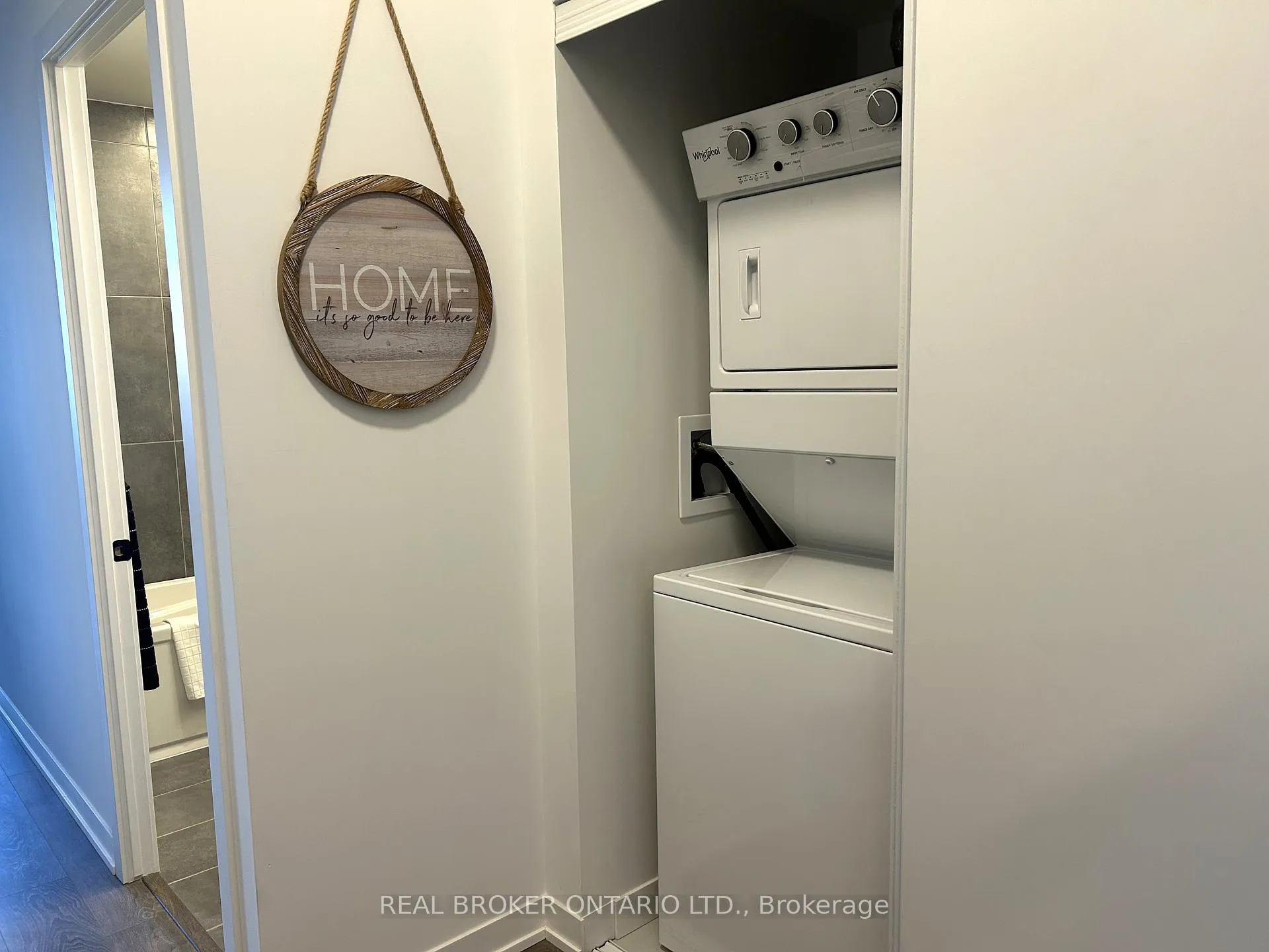 Photo 13 of Unit 118, 4878 Powers Common, Burlington, Alton — HOMEH