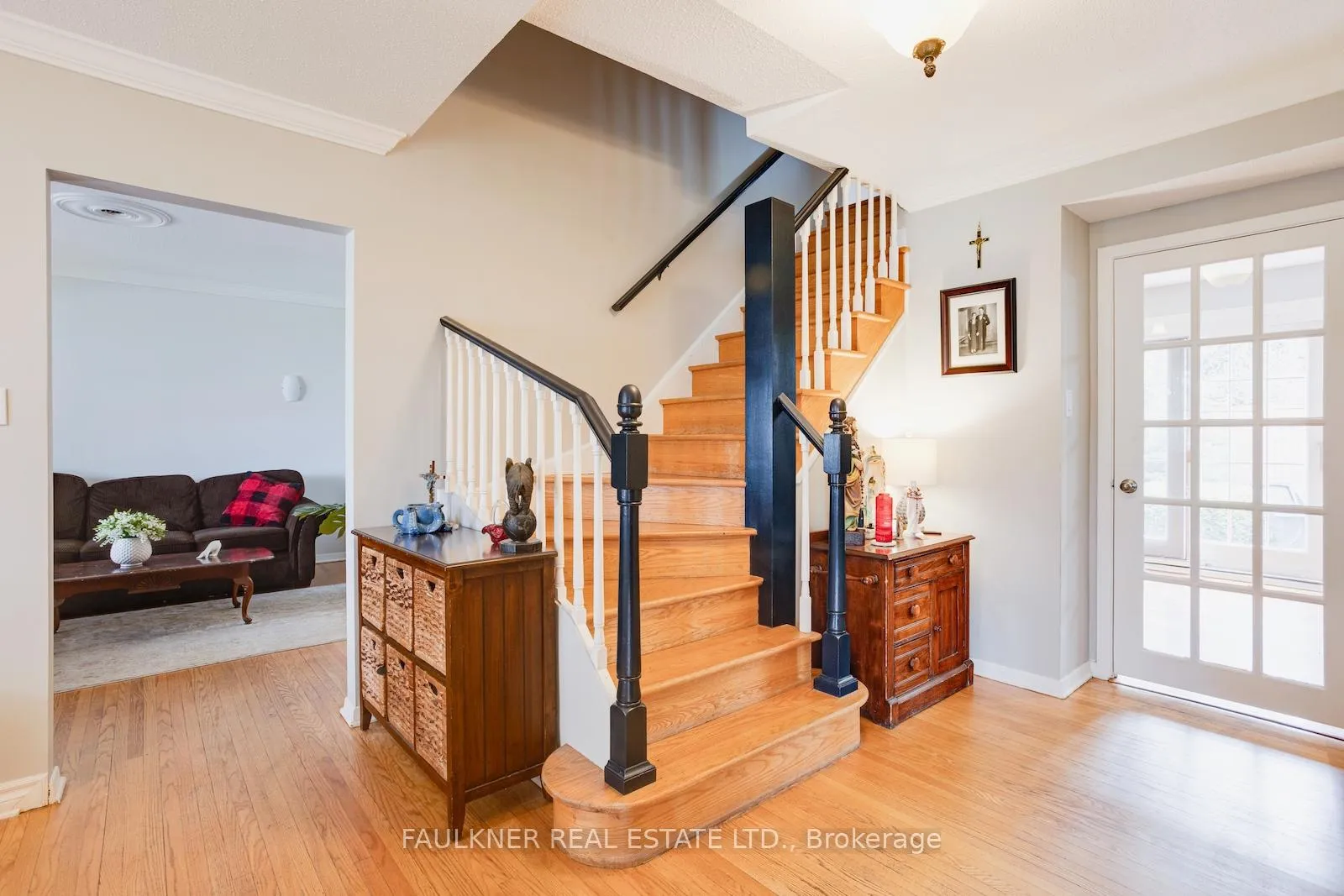 Photo 4 of 1750 Dorset Drive, Ottawa, Playfair Park — HOMEH