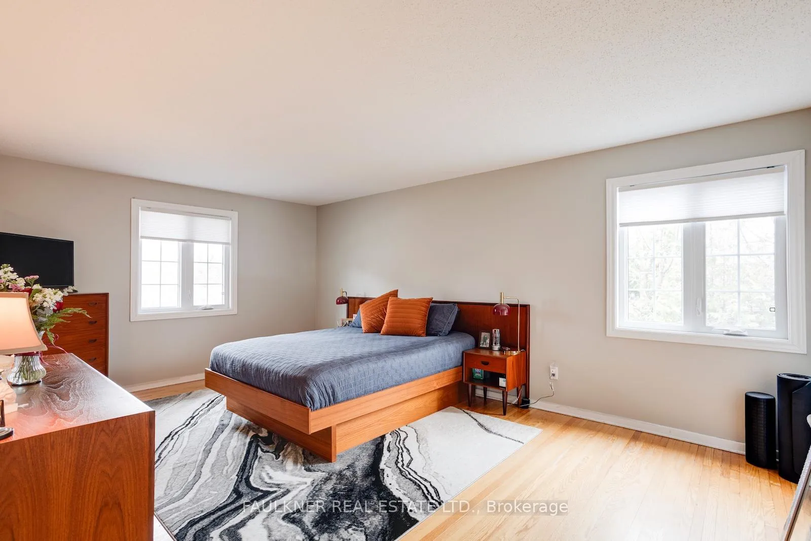 Photo 17 of 1750 Dorset Drive, Ottawa, Playfair Park — HOMEH