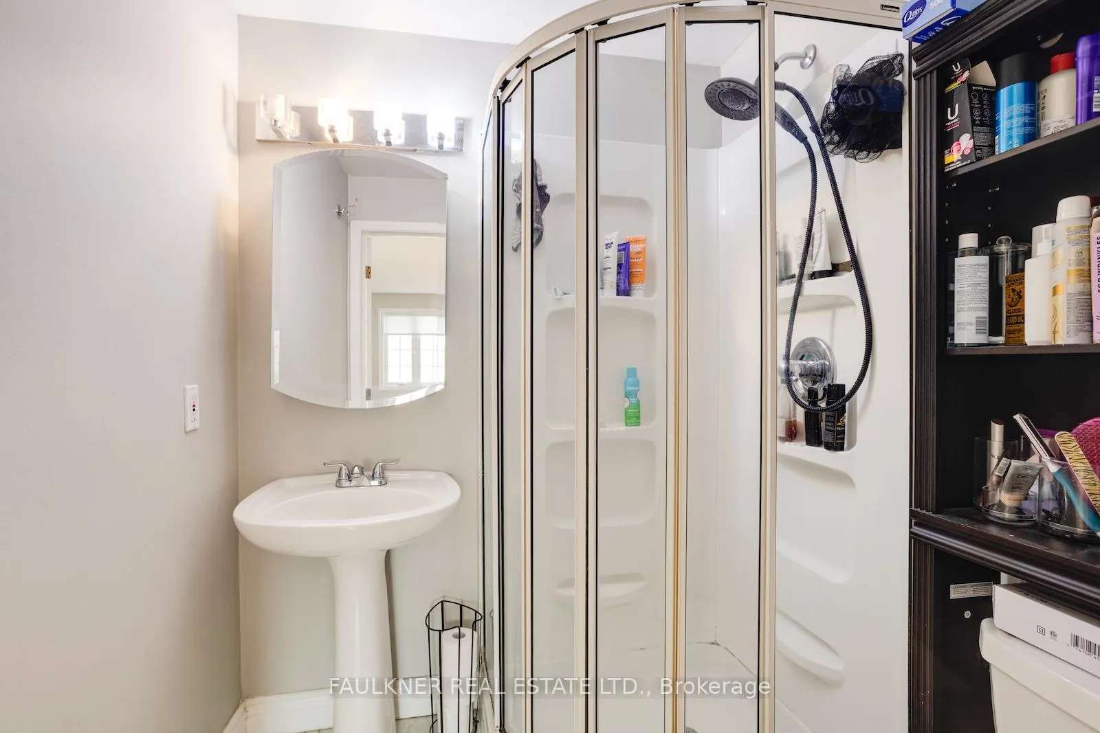 Photo 20 of 1750 Dorset Drive, Ottawa, Playfair Park — HOMEH