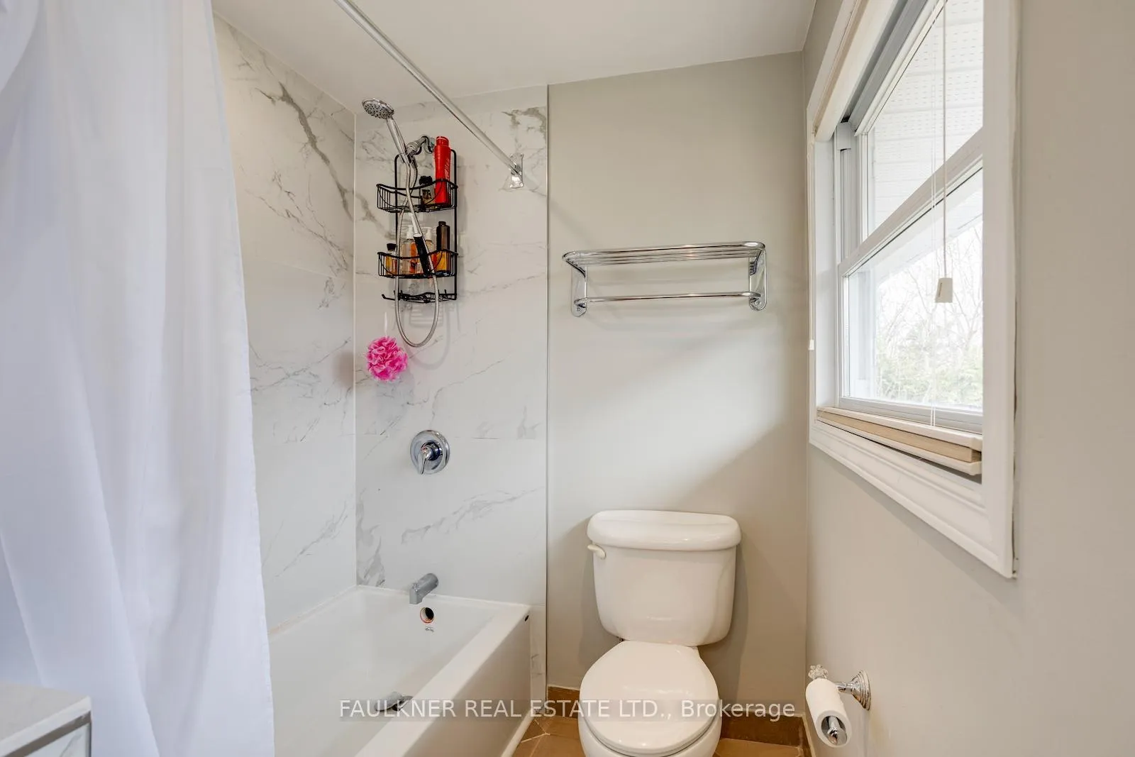 Photo 25 of 1750 Dorset Drive, Ottawa, Playfair Park — HOMEH