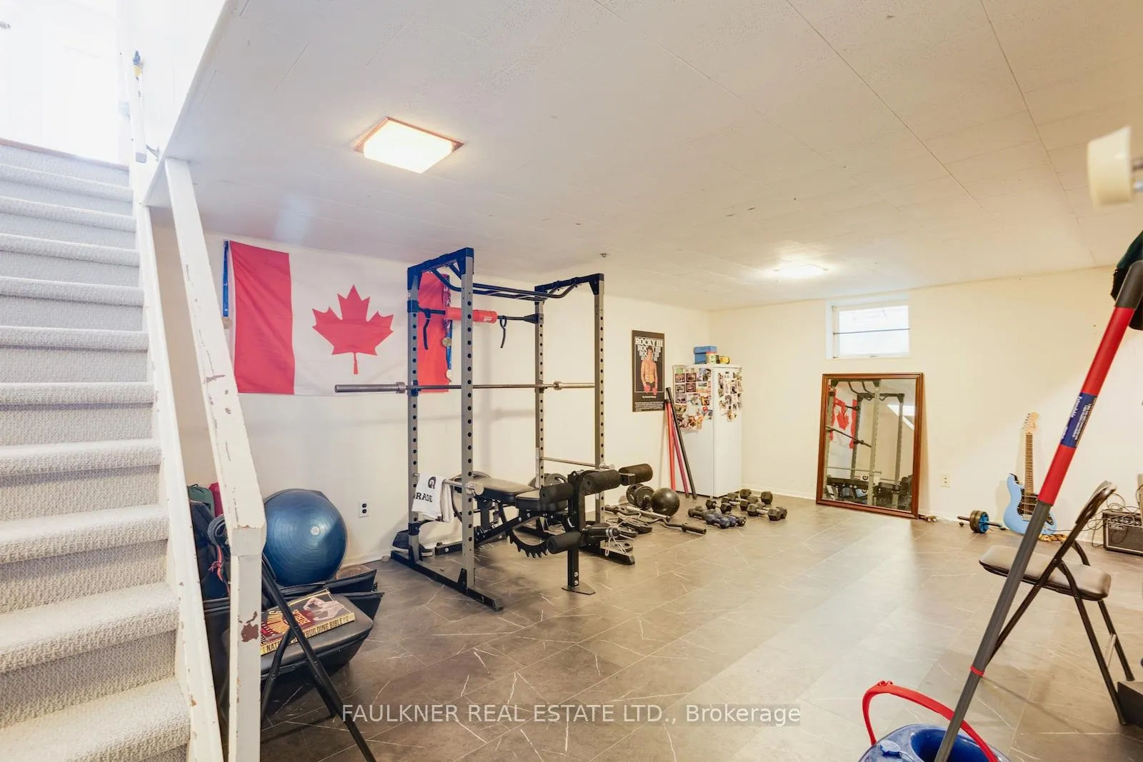 Photo 26 of 1750 Dorset Drive, Ottawa, Playfair Park — HOMEH
