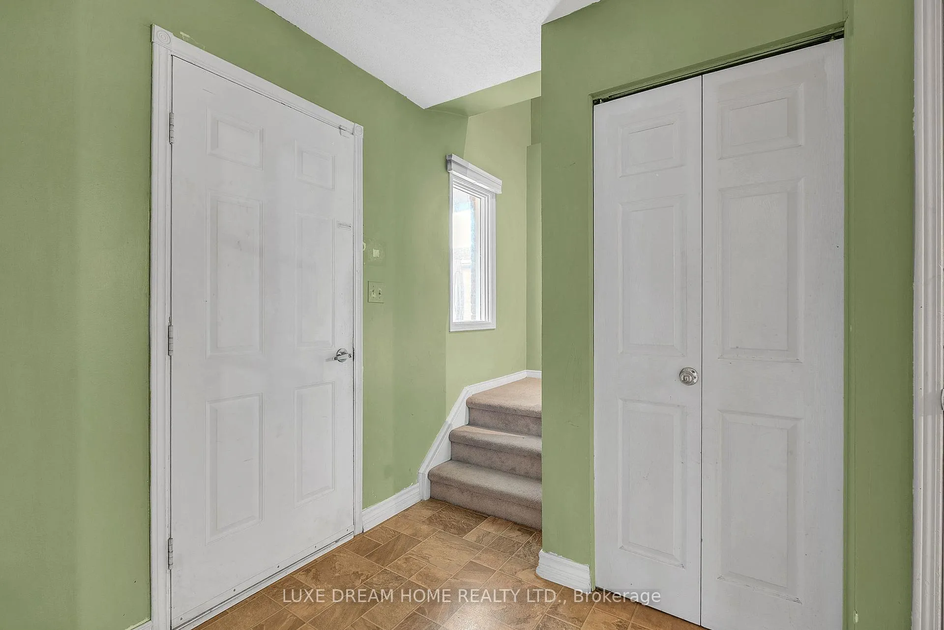 Photo 8 of 175 Albert Street, New Tecumseth, Alliston — HOMEH