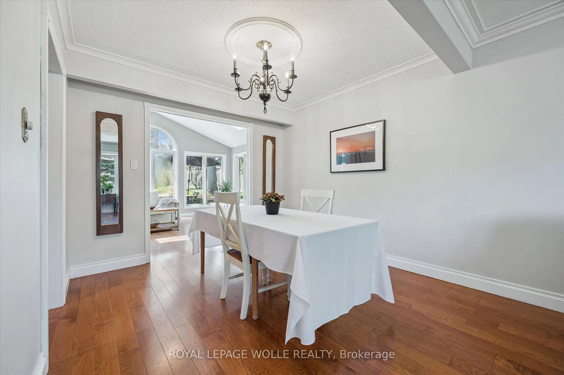 Photo 8 of 47 Hillcrest Lane, Kitchener, Bridgeport — HOMEH