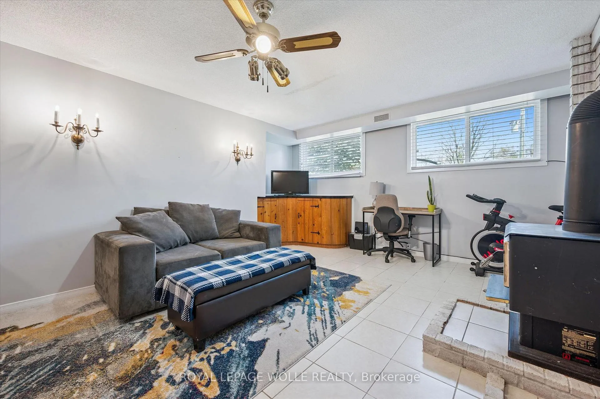 Photo 26 of 47 Hillcrest Lane, Kitchener, Bridgeport — HOMEH