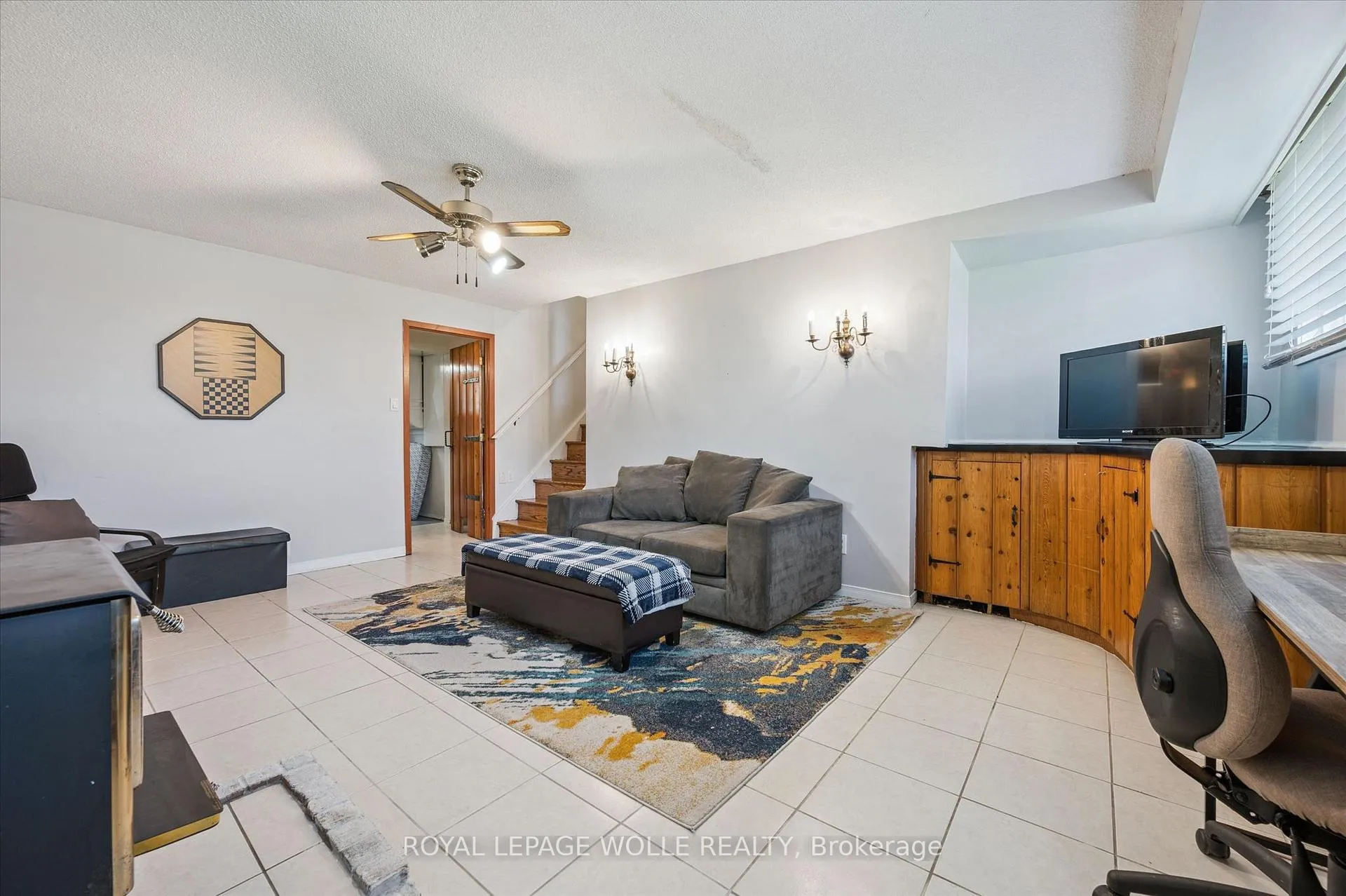 Photo 27 of 47 Hillcrest Lane, Kitchener, Bridgeport — HOMEH