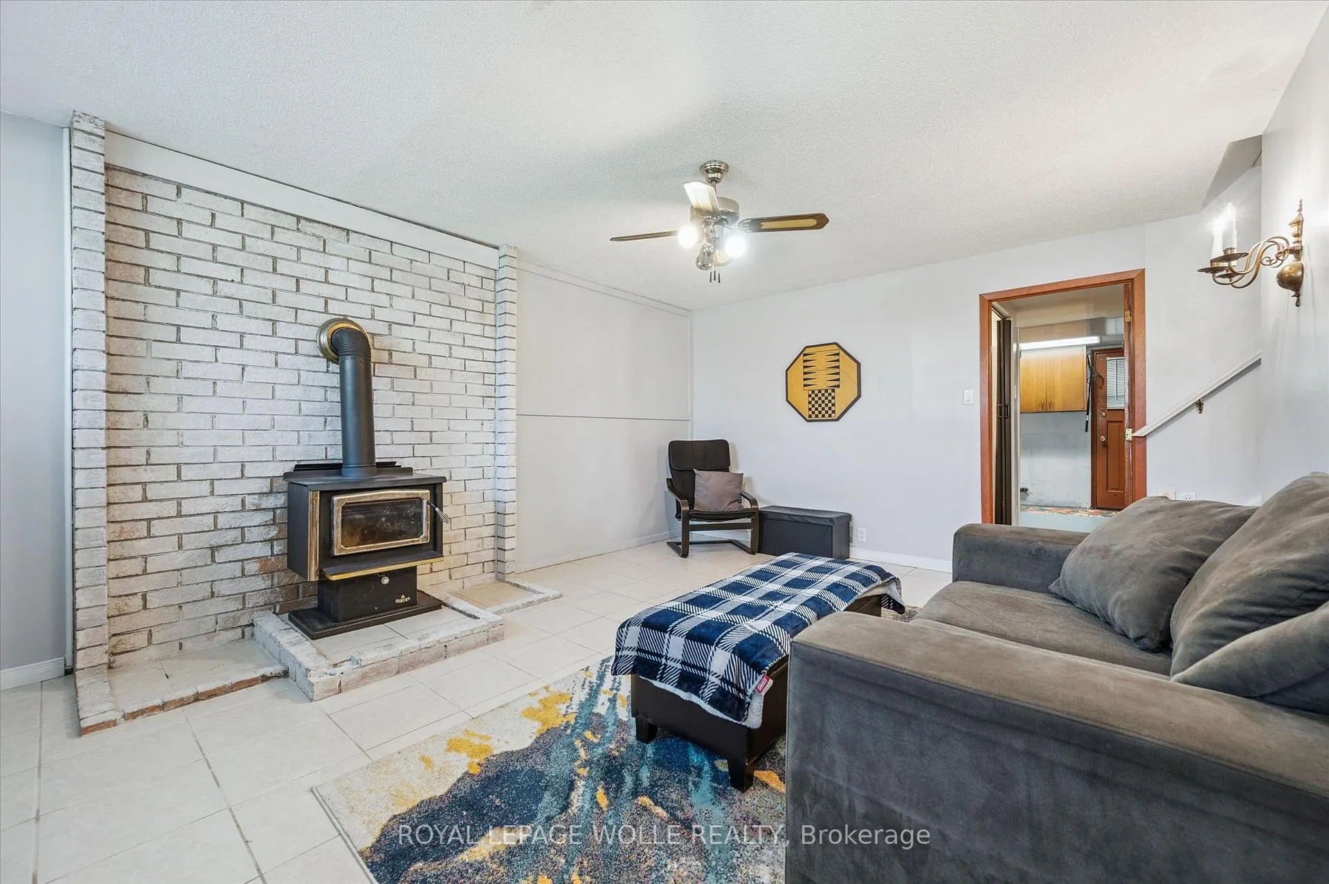 Photo 28 of 47 Hillcrest Lane, Kitchener, Bridgeport — HOMEH