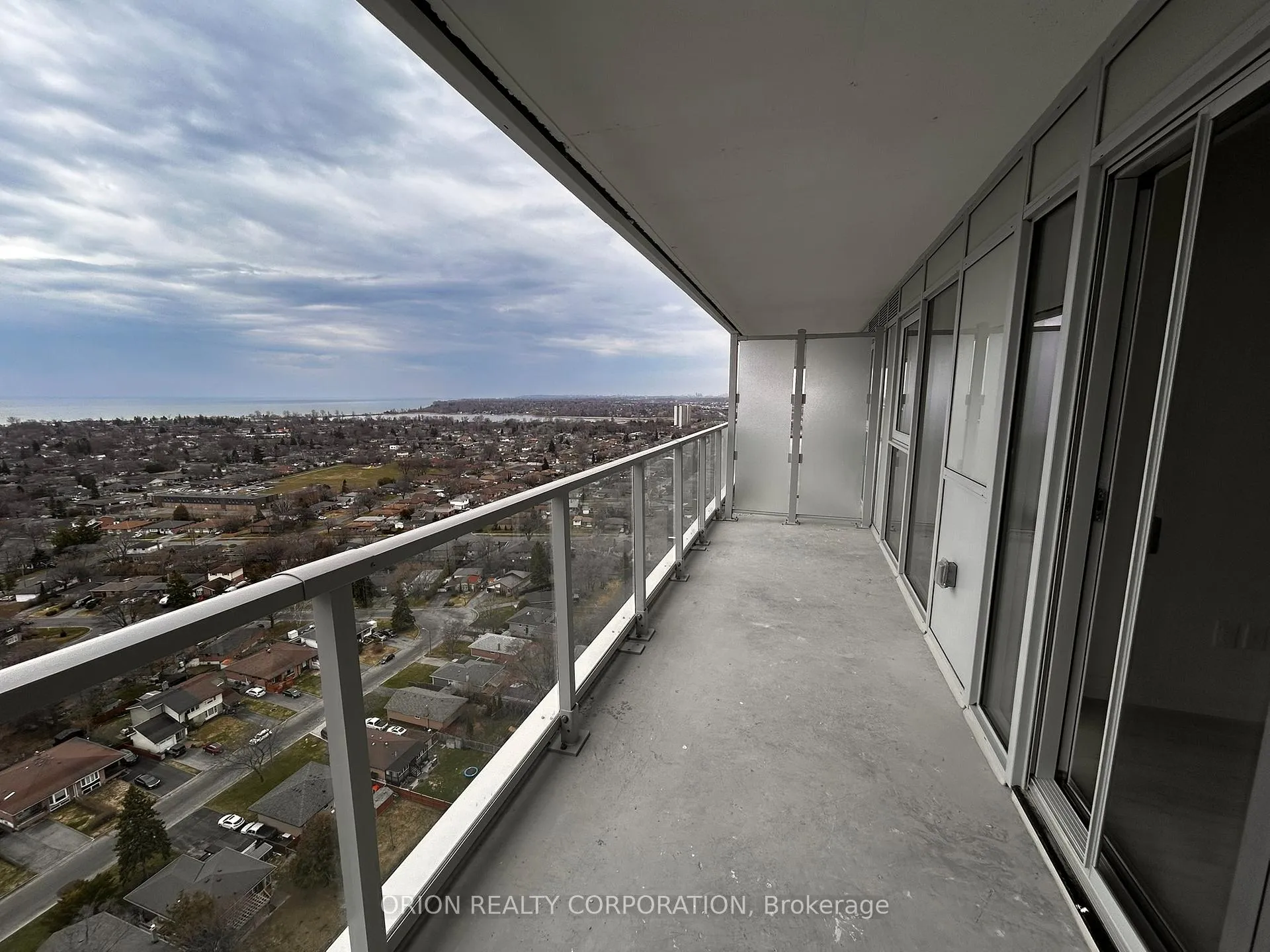 Photo 22 of Unit 2407, 1010 Sandy Beach Road, Pickering, Bay Ridges — HOMEH