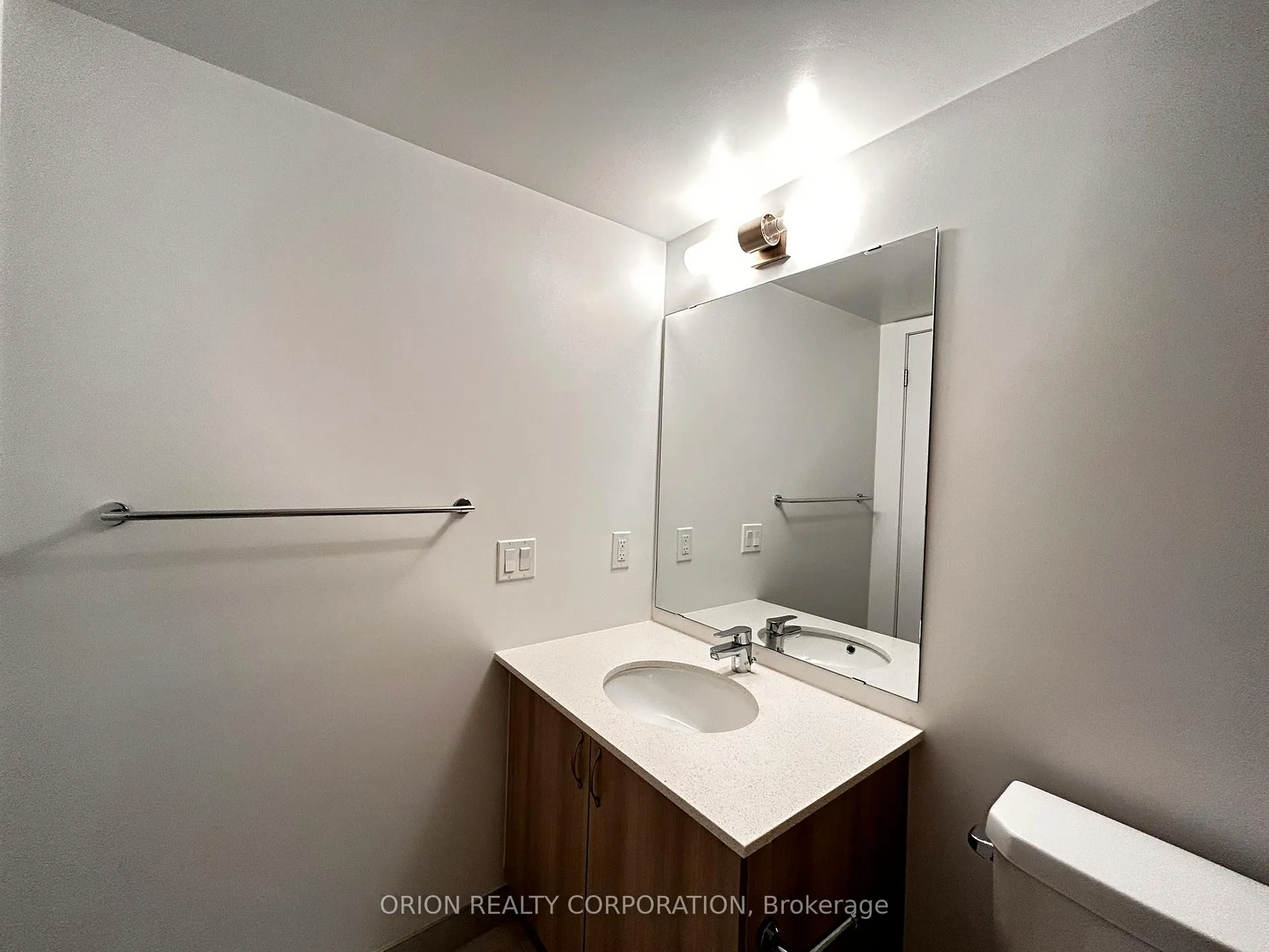 Photo 34 of Unit 2407, 1010 Sandy Beach Road, Pickering, Bay Ridges — HOMEH