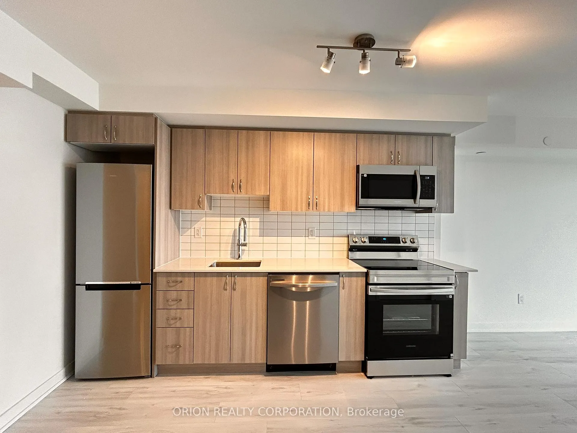 Photo 49 of Unit 2407, 1010 Sandy Beach Road, Pickering, Bay Ridges — HOMEH