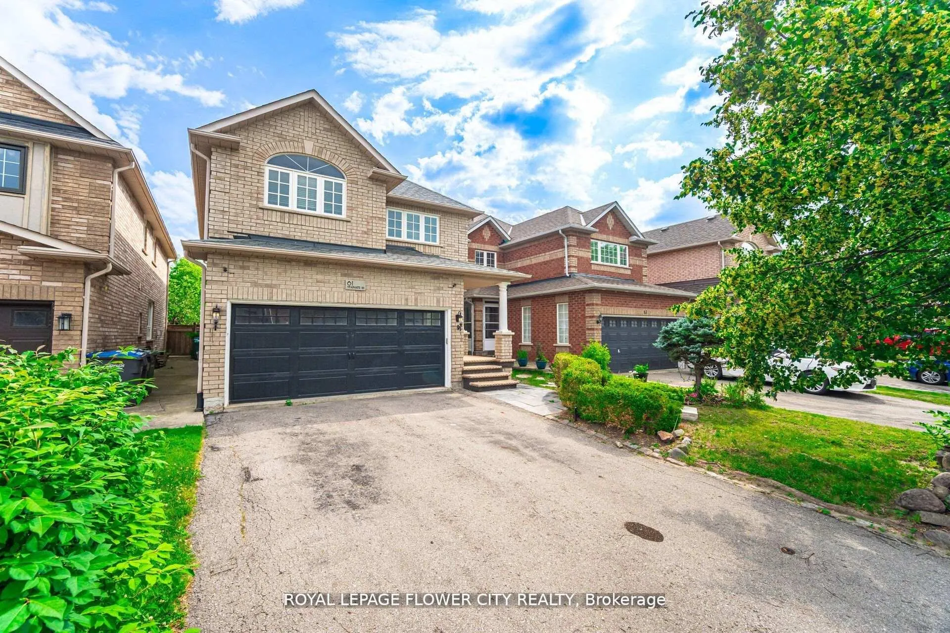 Photo 2 of 61 Headwater Road, Caledon, Bolton West — HOMEH