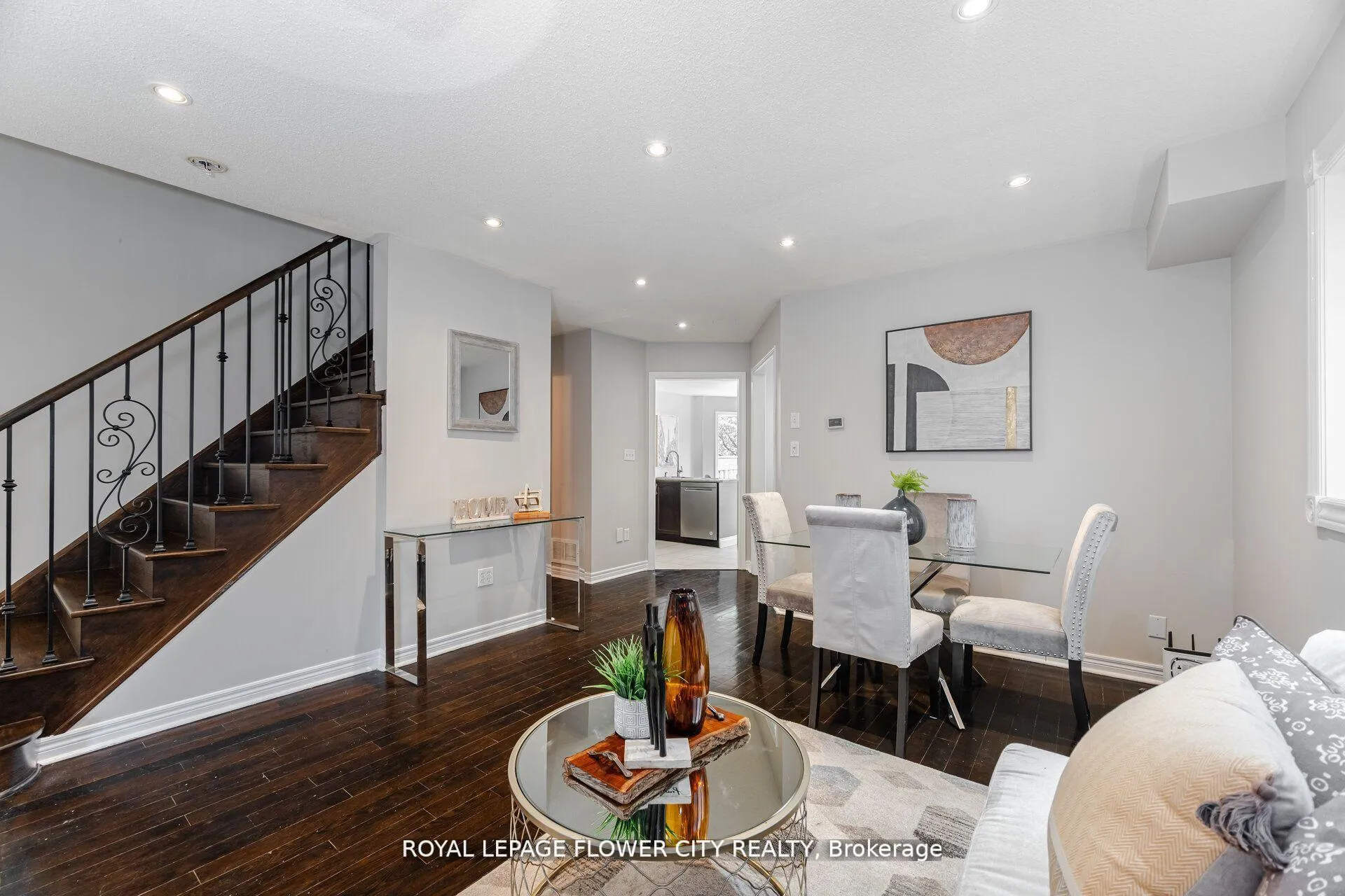 Photo 24 of 61 Headwater Road, Caledon, Bolton West — HOMEH