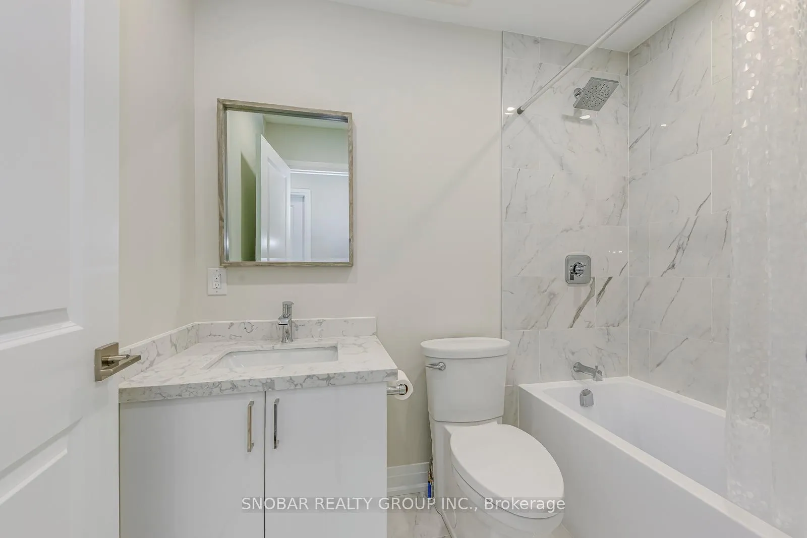 Photo 19 of 83 Clairton Crescent, Toronto, Rockcliffe-Smythe — HOMEH