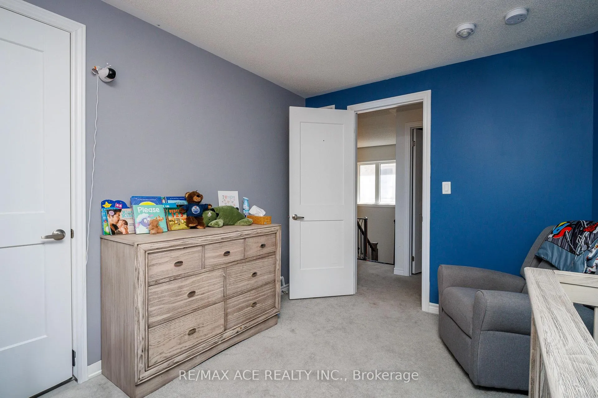 Photo 21 of 34 Albert Christie Street, Clarington, Bowmanville — HOMEH