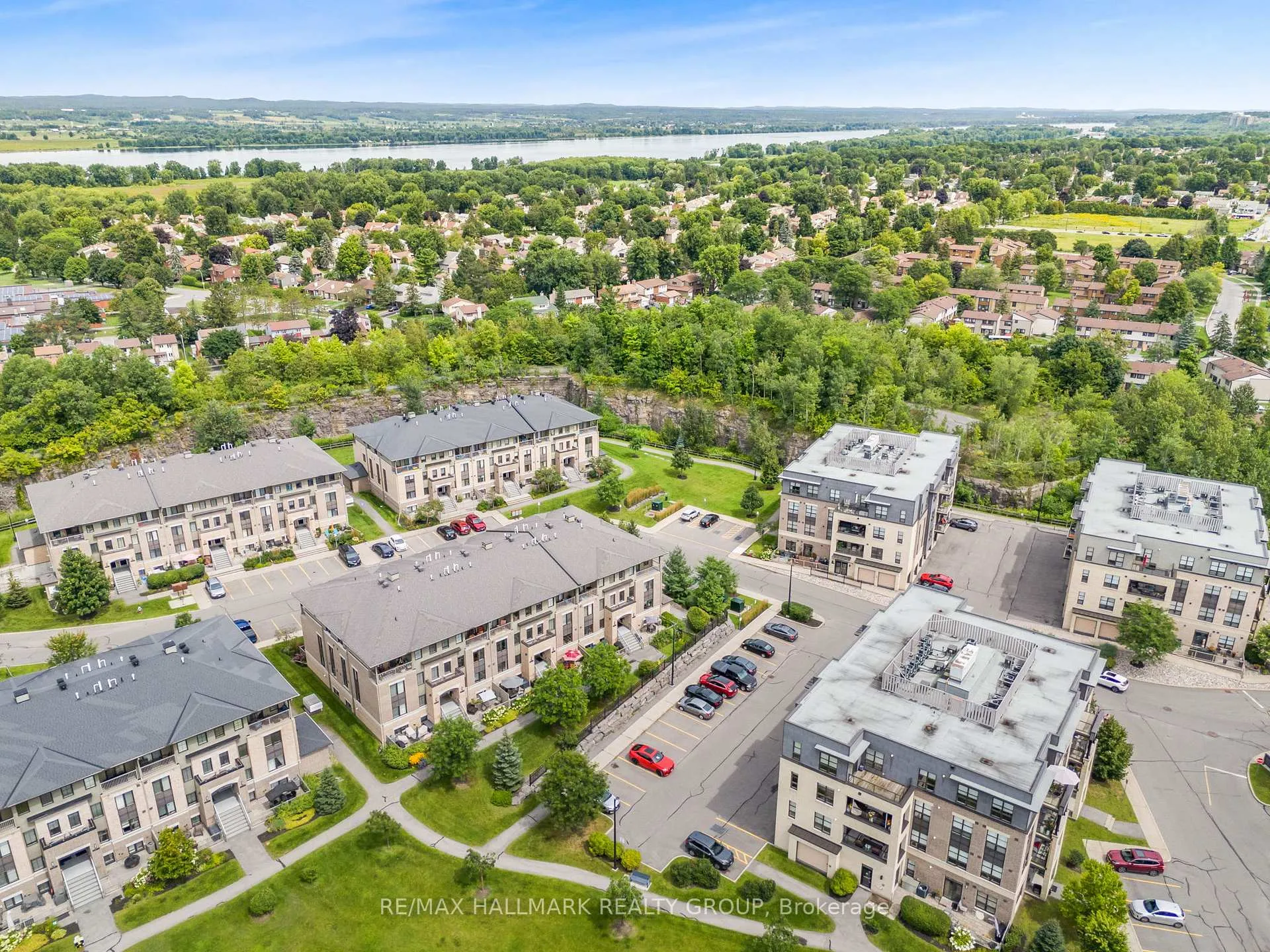Photo 3 of 265 Titanium A Private, Ottawa, Convent Glen North — HOMEH
