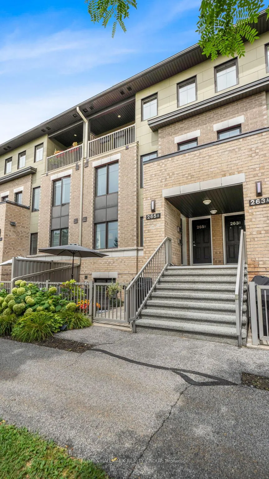 Photo 4 of 265 Titanium A Private, Ottawa, Convent Glen North — HOMEH