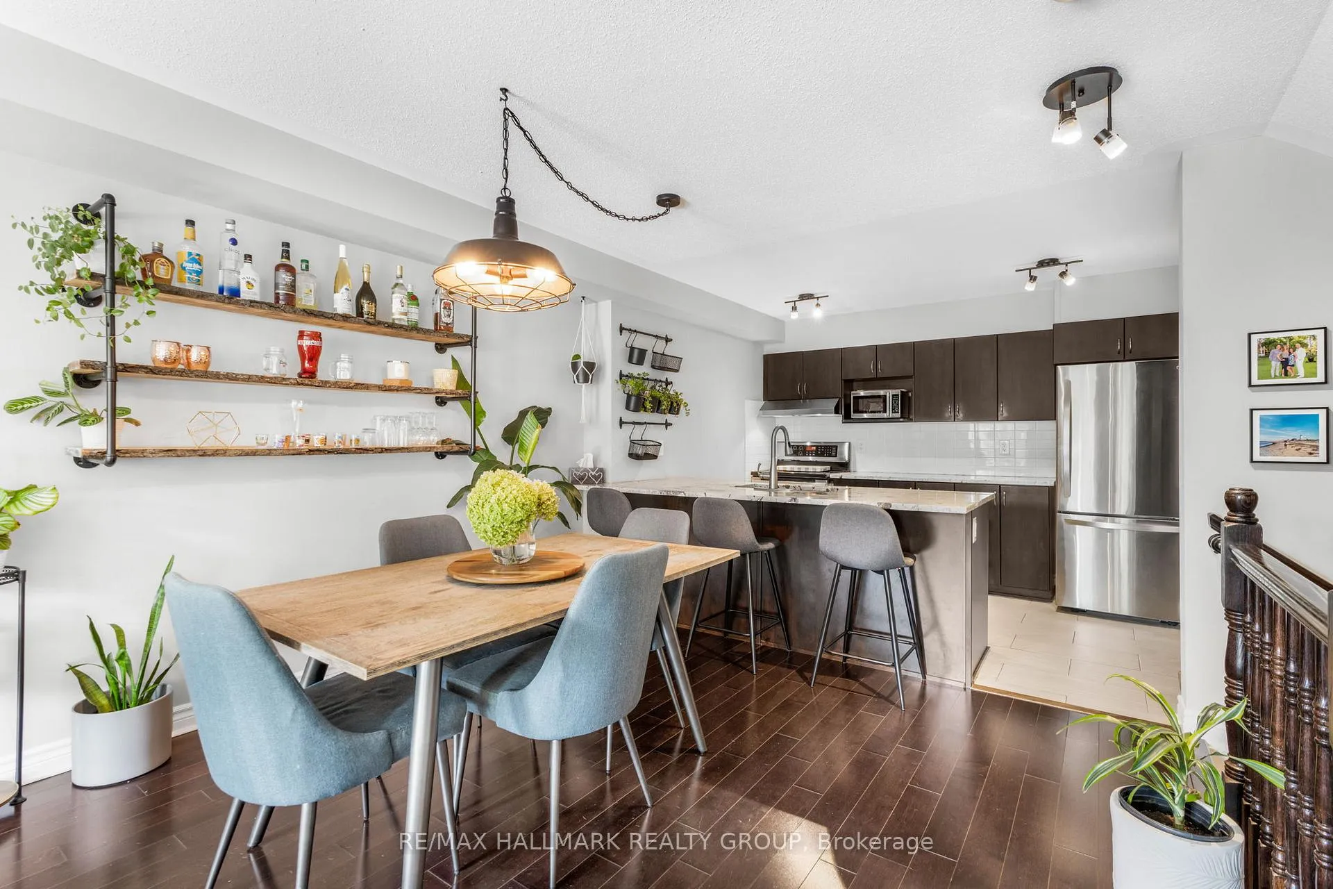 Photo 12 of 265 Titanium A Private, Ottawa, Convent Glen North — HOMEH