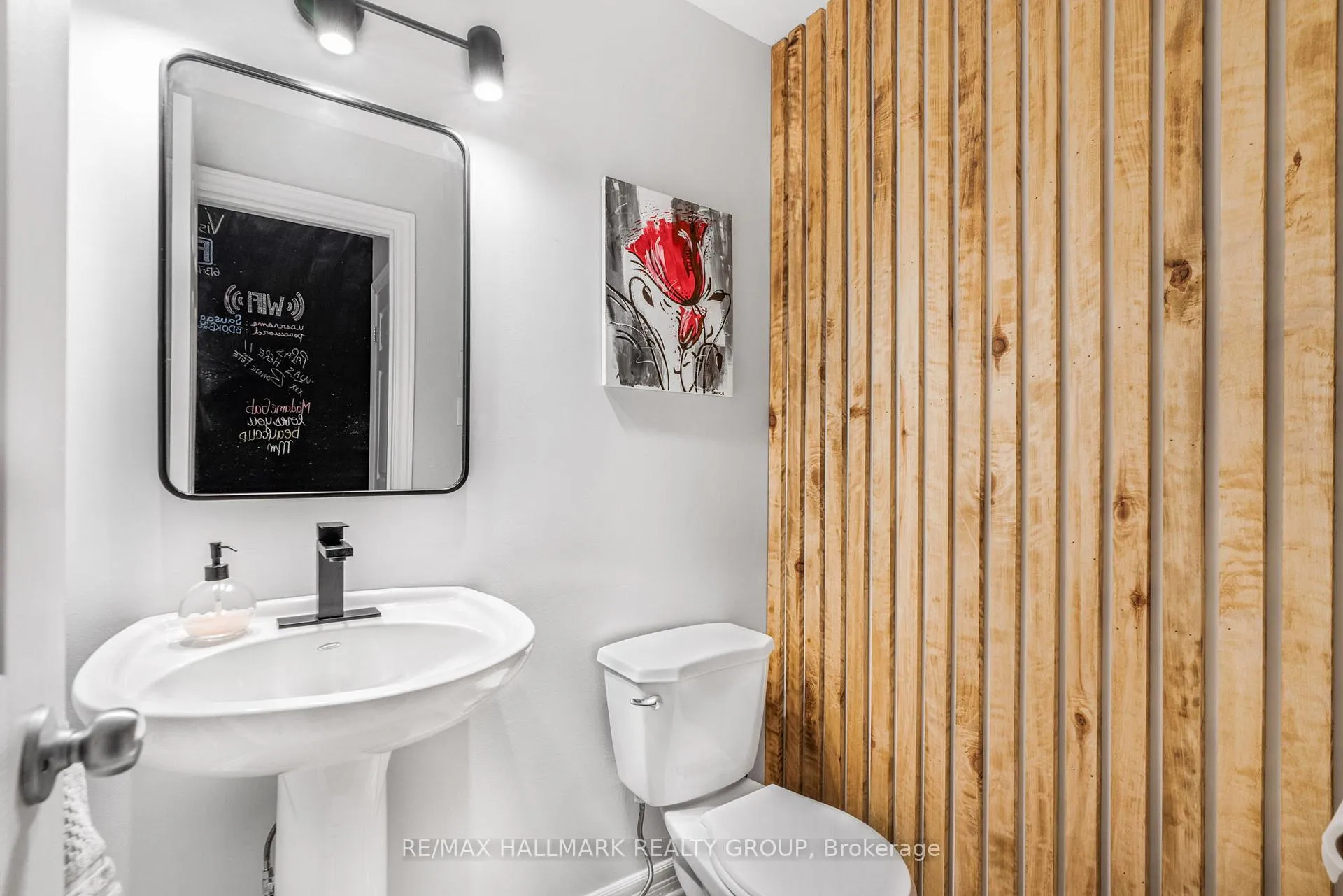 Photo 18 of 265 Titanium A Private, Ottawa, Convent Glen North — HOMEH