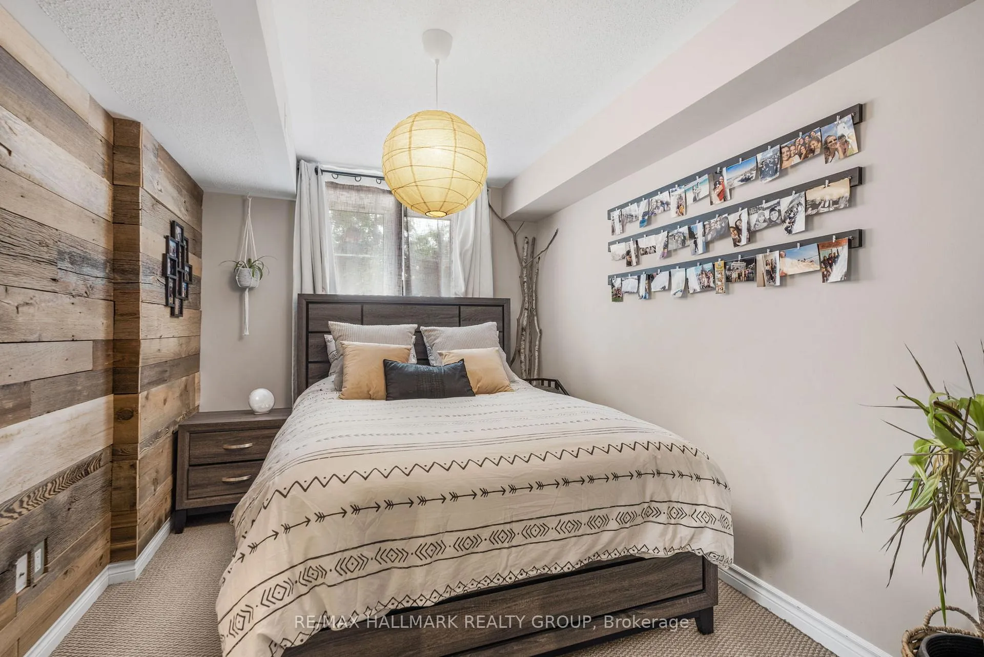 Photo 21 of 265 Titanium A Private, Ottawa, Convent Glen North — HOMEH