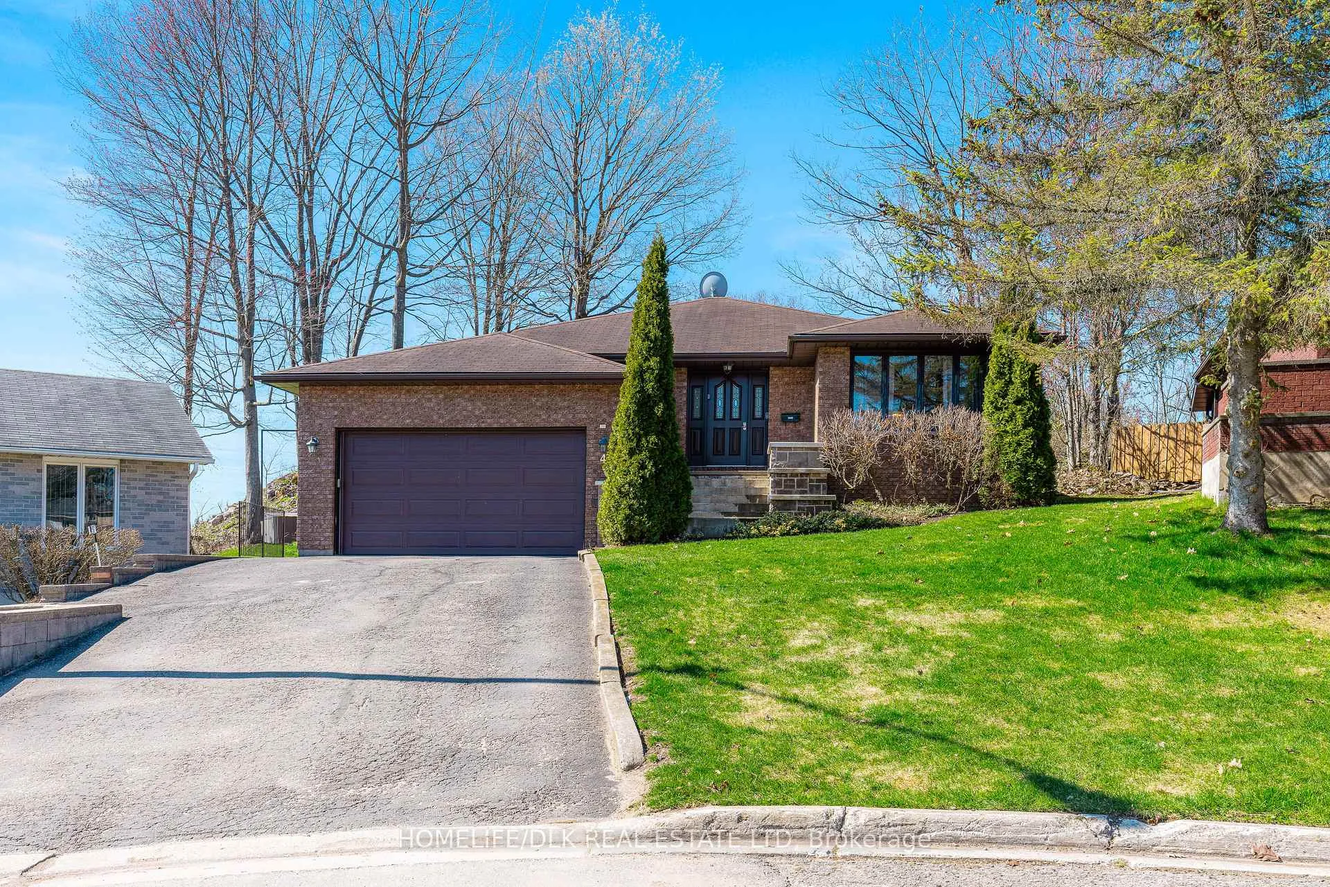 Front of 4 Malloch Court