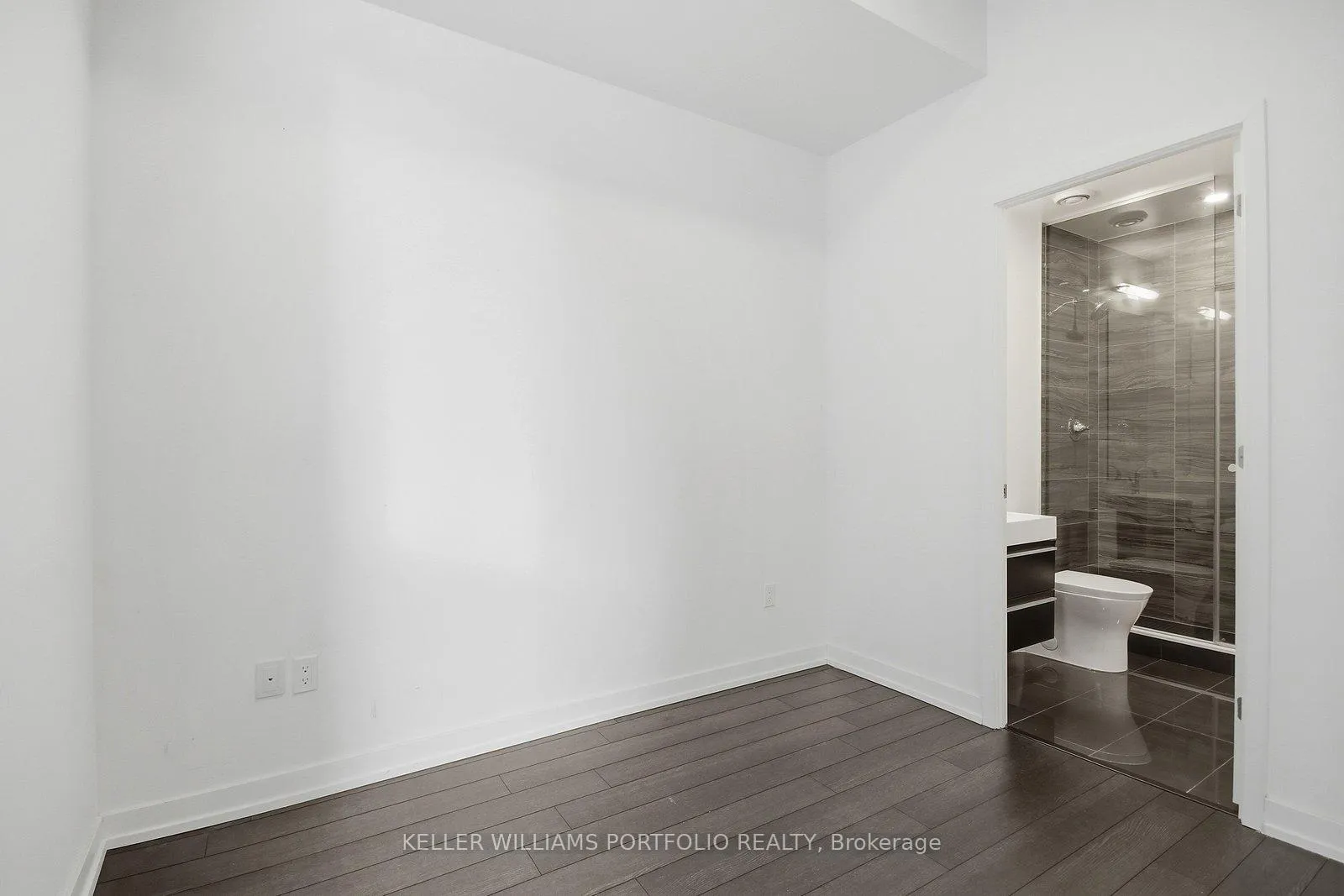 Photo 13 of Unit 506, 39 Roehampton Avenue, Toronto, Mount Pleasant West — HOMEH