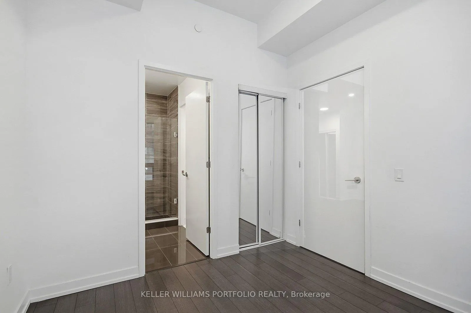 Photo 15 of Unit 506, 39 Roehampton Avenue, Toronto, Mount Pleasant West — HOMEH
