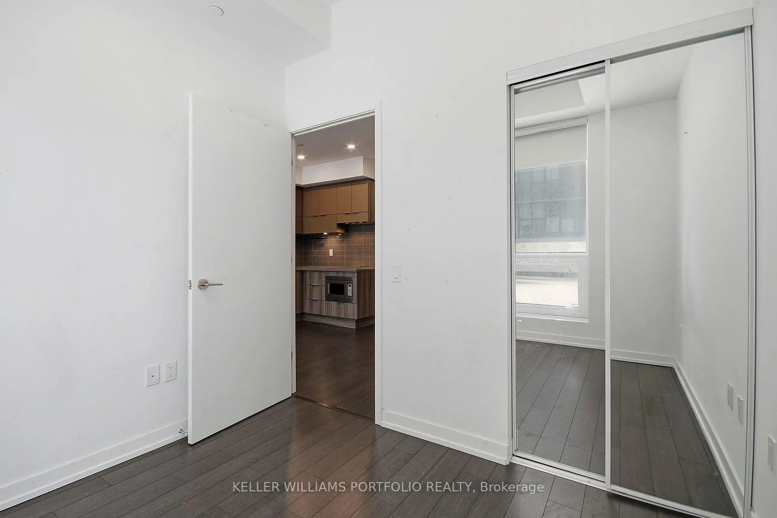 Photo 20 of Unit 506, 39 Roehampton Avenue, Toronto, Mount Pleasant West — HOMEH