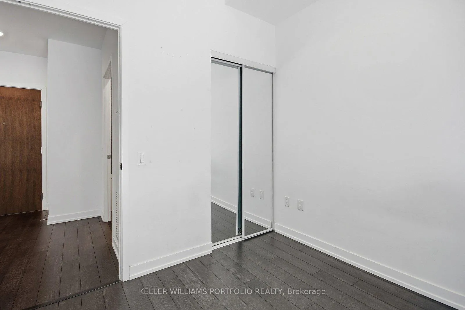 Photo 21 of Unit 506, 39 Roehampton Avenue, Toronto, Mount Pleasant West — HOMEH