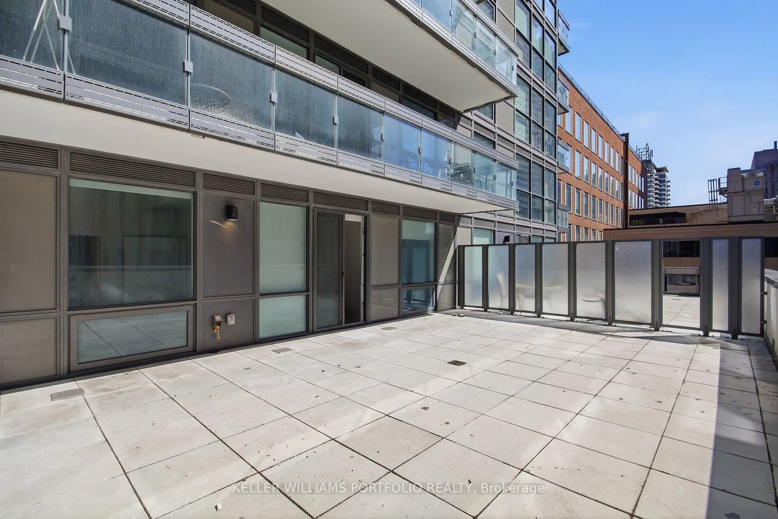 Photo 26 of Unit 506, 39 Roehampton Avenue, Toronto, Mount Pleasant West — HOMEH