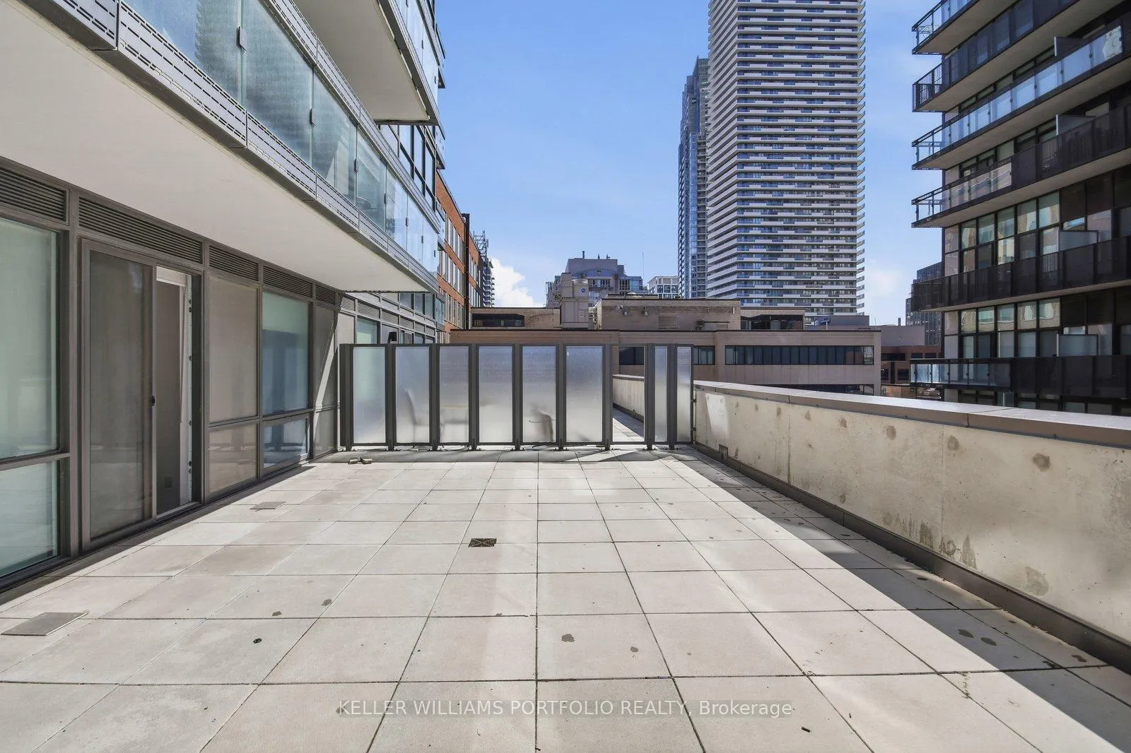 Photo 27 of Unit 506, 39 Roehampton Avenue, Toronto, Mount Pleasant West — HOMEH