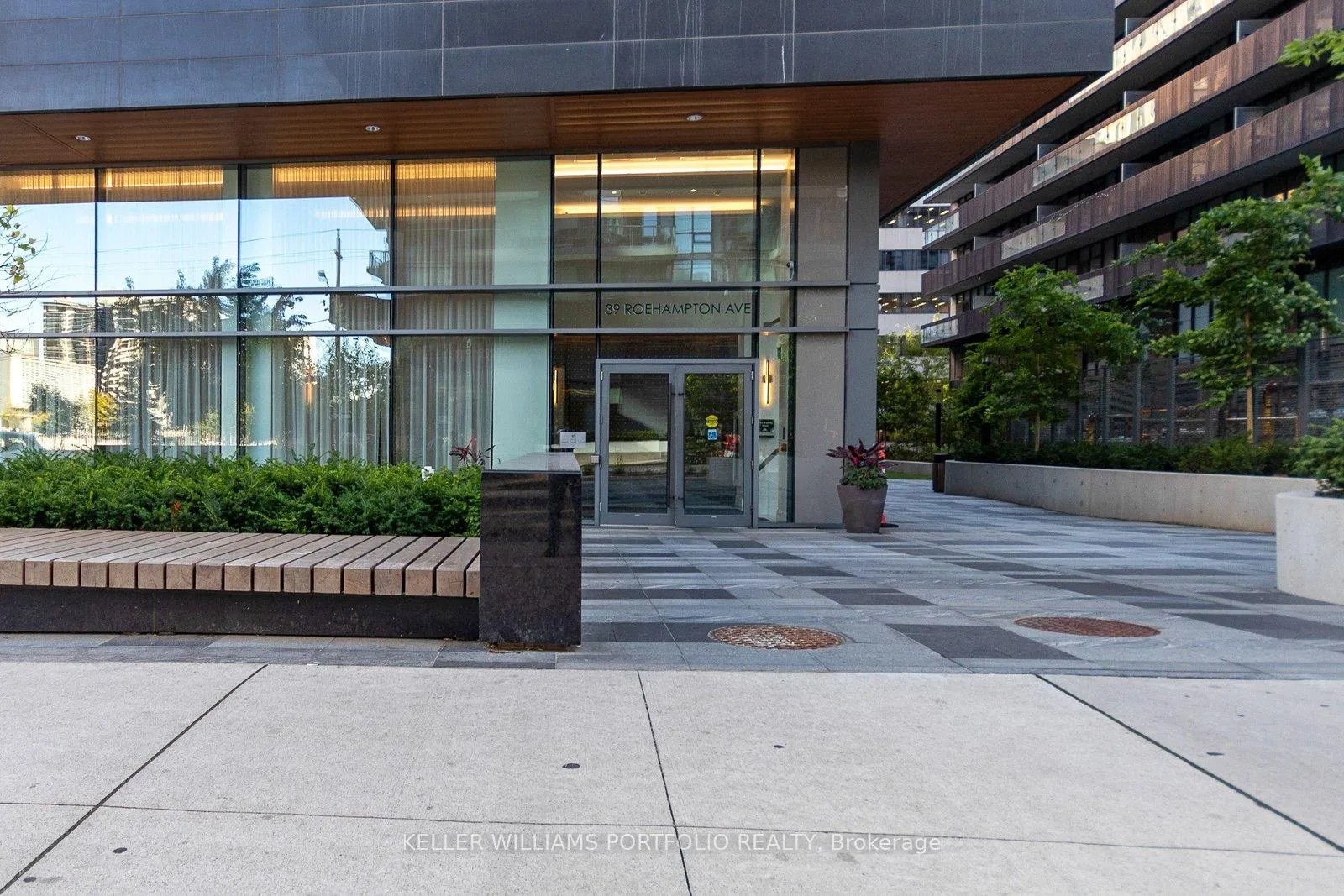 Photo 31 of Unit 506, 39 Roehampton Avenue, Toronto, Mount Pleasant West — HOMEH