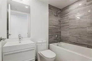 Photo 8 of Unit 2309, 39 Roehampton Avenue, Toronto, Mount Pleasant West — HOMEH