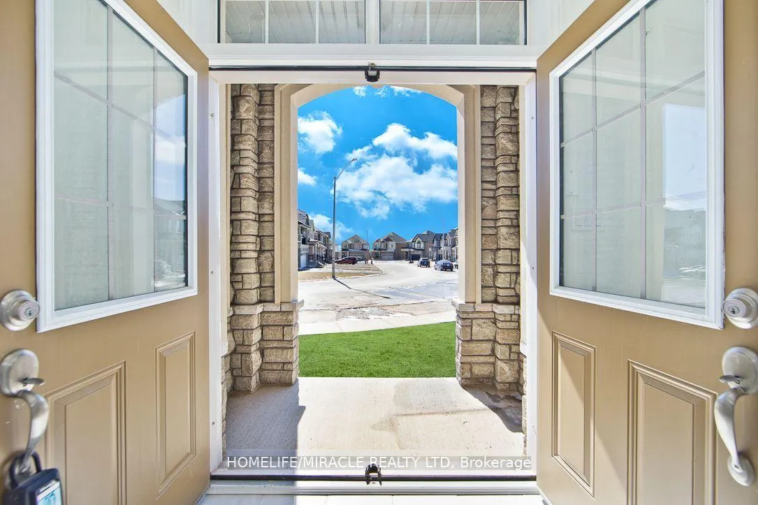 Photo 2 of 34 Flagg Avenue, Brant, Paris — HOMEH